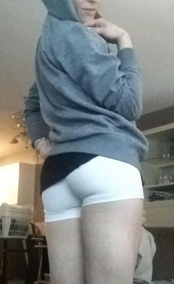 CherryBomb, Caucasian female escort, Coquitlam-maple-ridge-pitt